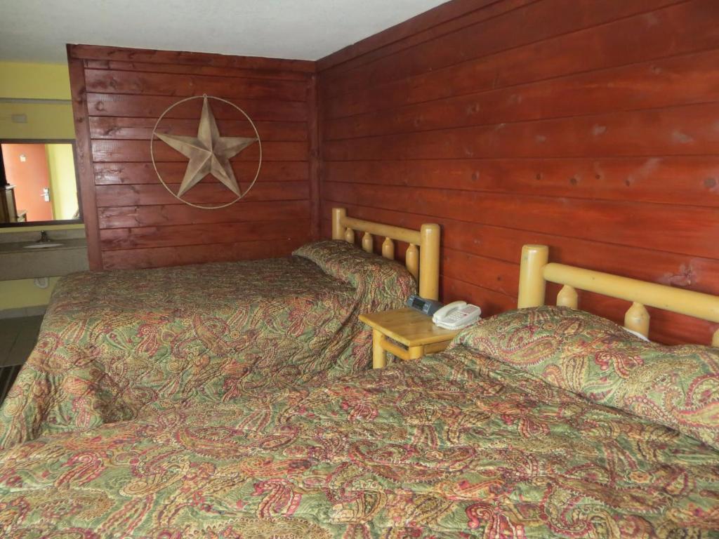 Days Inn Pigeon Forge South Bagian luar foto